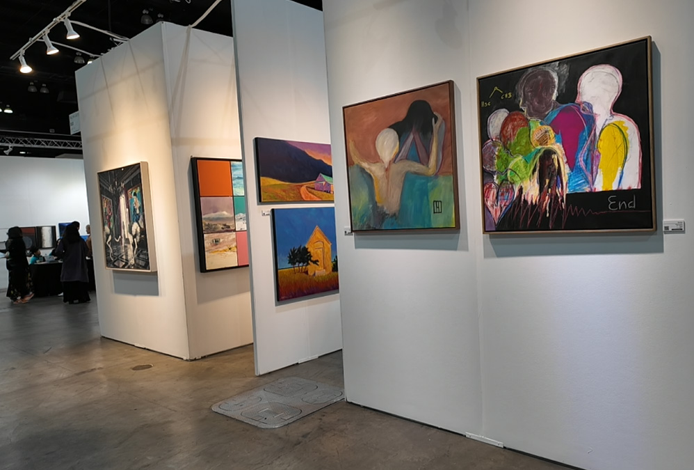 LA Art Show Best Of LA Guide Discover LA & Best places in LA