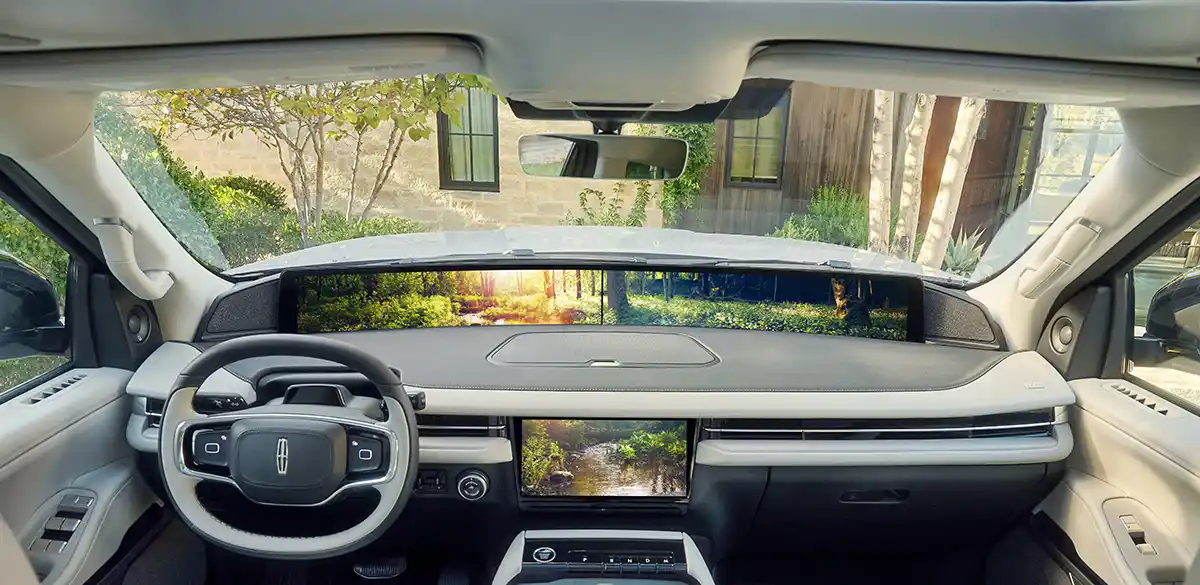 Lincoln Rejuvenate Expands with Forest Meditation Luxury Car