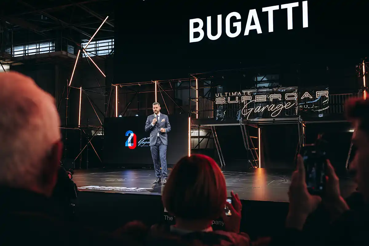 Bugatti Veyron 20th anniversary and F.K.P. Hommage hypercar design, W16 engineering, and bespoke luxury details