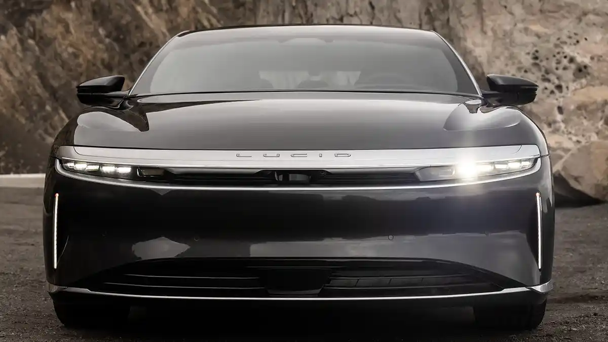 LUCID-AIR-TOURING-2026-05 2026 Lucid Air Touring luxury electric sedan front three-quarter view